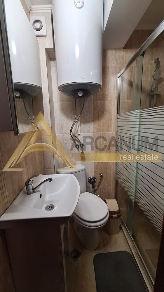 Дава под наем 2-СТАЕН, гр. Варна, Център, снимка 7 - Апартаменти - 52368621