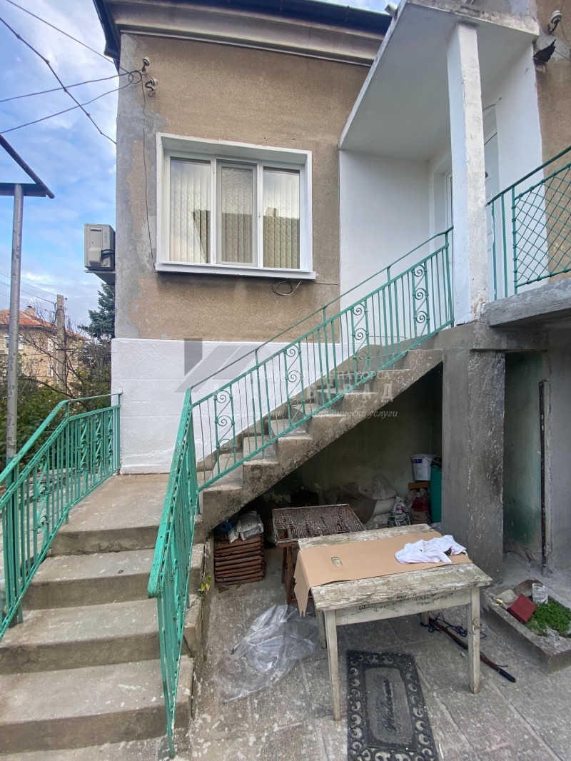 Дава под наем КЪЩА, гр. Асеновград, област Пловдив, снимка 3 - Къщи - 52848426