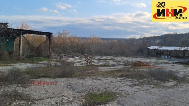 K pronájmu  Úložný prostor Ruse , Promišlena zona - Zapad , 900 m2 | 97174542 - obraz [3]