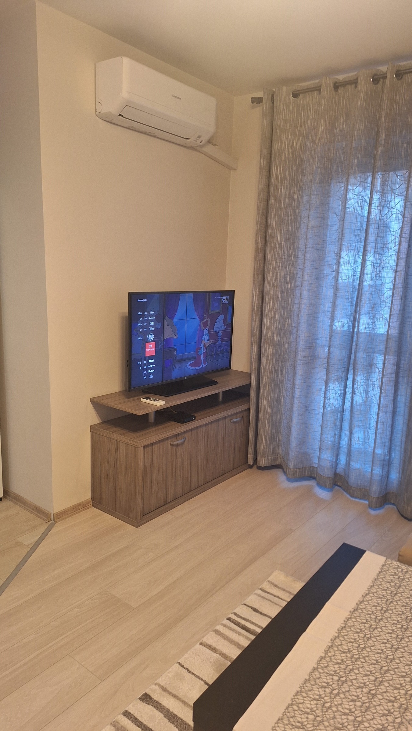 Дава под наем 2-СТАЕН, гр. София, Сердика, снимка 2 - Апартаменти - 53411580
