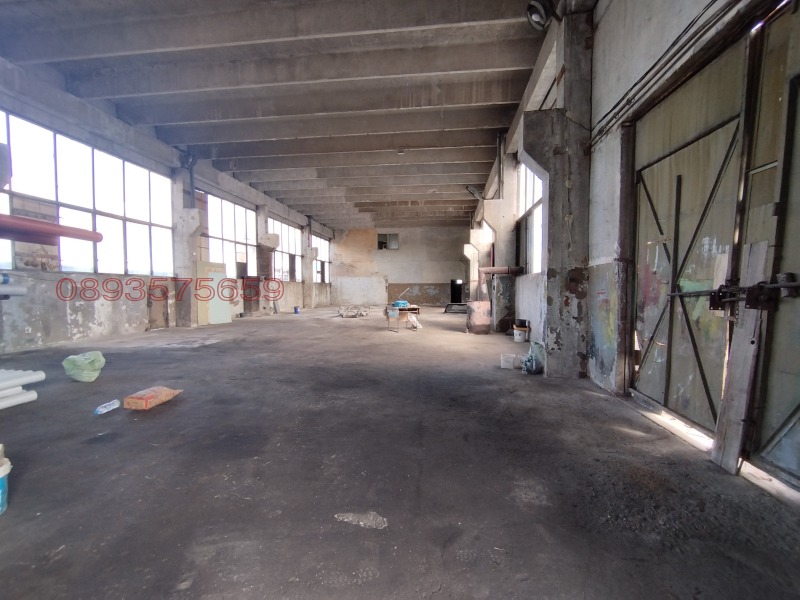 For Rent  Industrial building Pernik , Kalkas , 5750 sq.m | 67090358 - image [12]