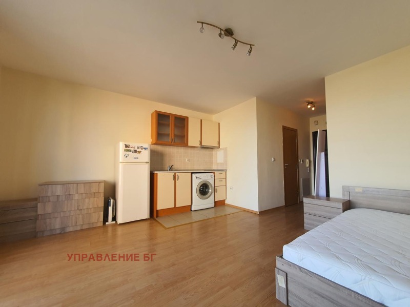 Do wynajęcia  Studio Sofia , Mladost 1 , 50 mkw | 86905210 - obraz [2]