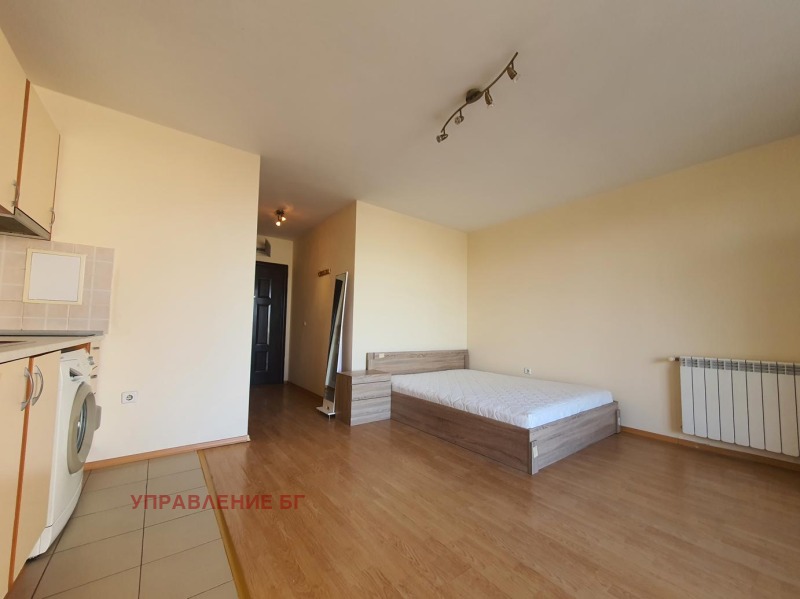 Do wynajęcia  Studio Sofia , Mladost 1 , 50 mkw | 86905210
