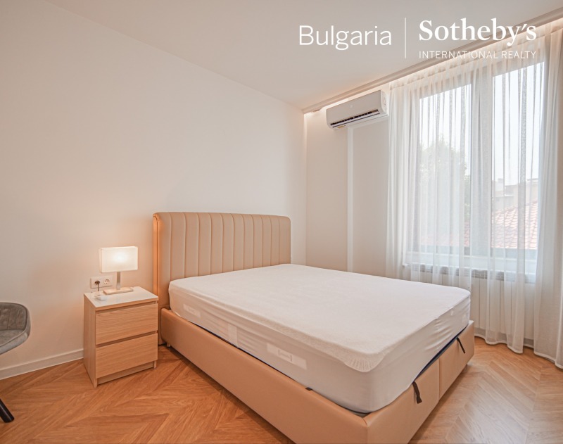 Zu vermieten  2 Schlafzimmer Sofia , Zentar , 123 qm | 46349455 - Bild [12]