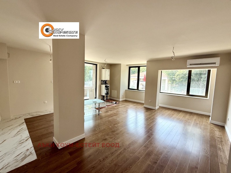 Zu vermieten  2 Schlafzimmer Sofia , Witoscha , 112 qm | 34018861 - Bild [2]