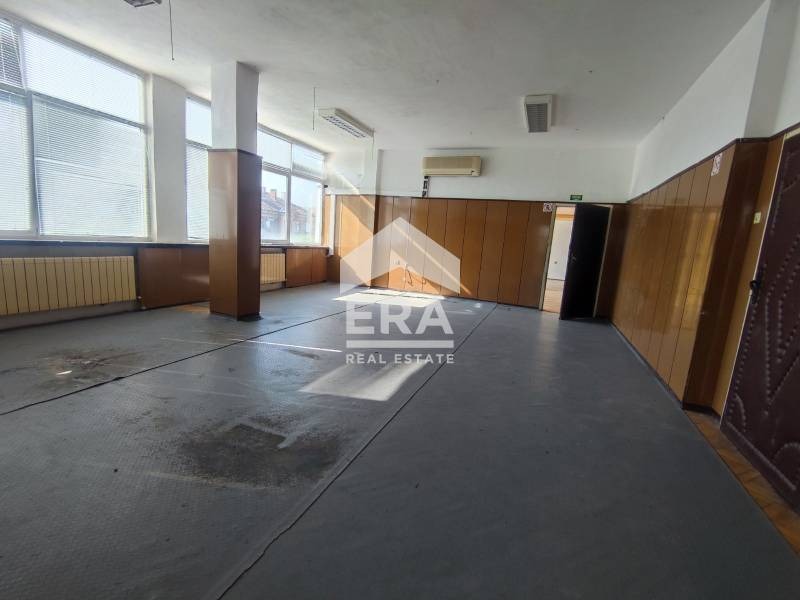 Дава под наем  Офис област Хасково , гр. Димитровград , 400 кв.м | 30647089 - изображение [5]