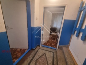 Hus Gulv Kazanski, Stara Zagora 13
