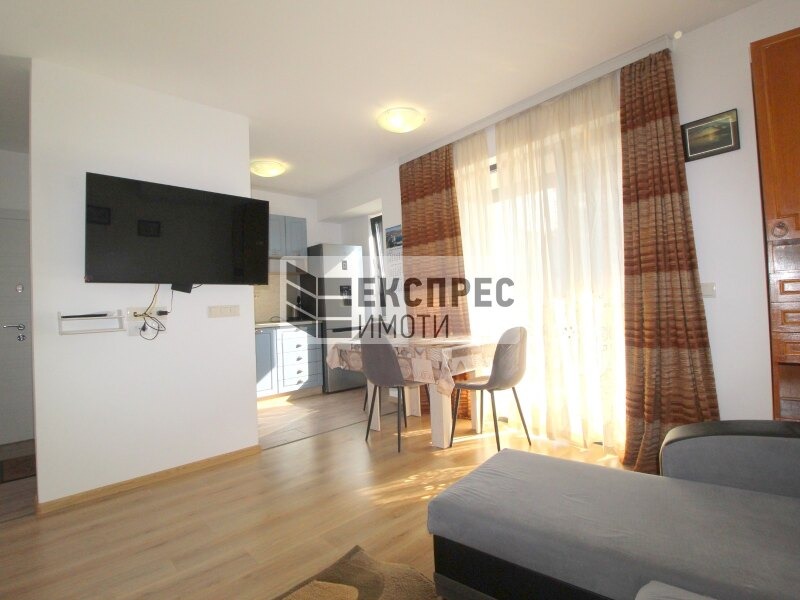 Под наем 2-СТАЕН, град Варна, Колхозен пазар • 425 € / 831.23 лв. • 45340535 1