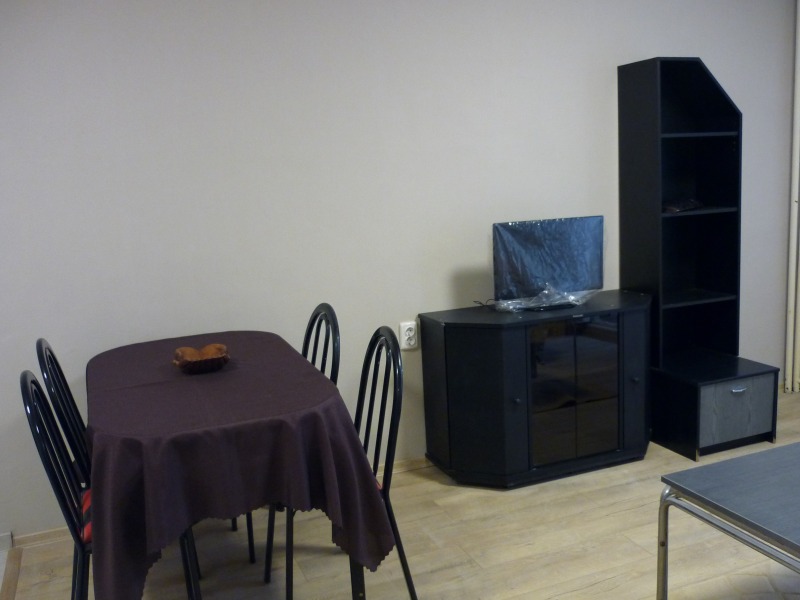 Дава под наем 2-СТАЕН, гр. София, Стрелбище, снимка 3 - Апартаменти - 52810002