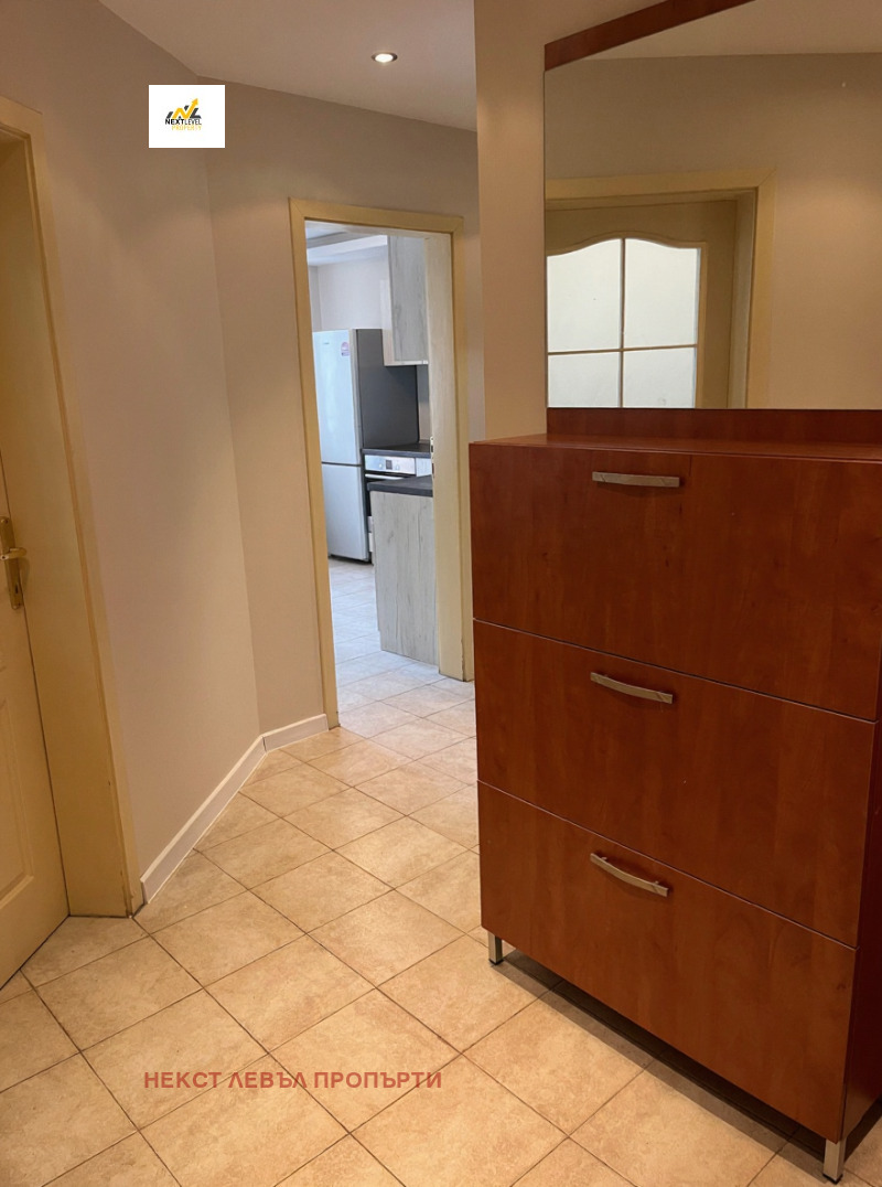 Дава под наем 3-СТАЕН, гр. София, Изток, снимка 10 - Апартаменти - 53234008