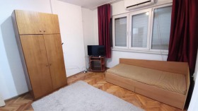 1 camera da letto Mladegki Halm, Plovdiv 4