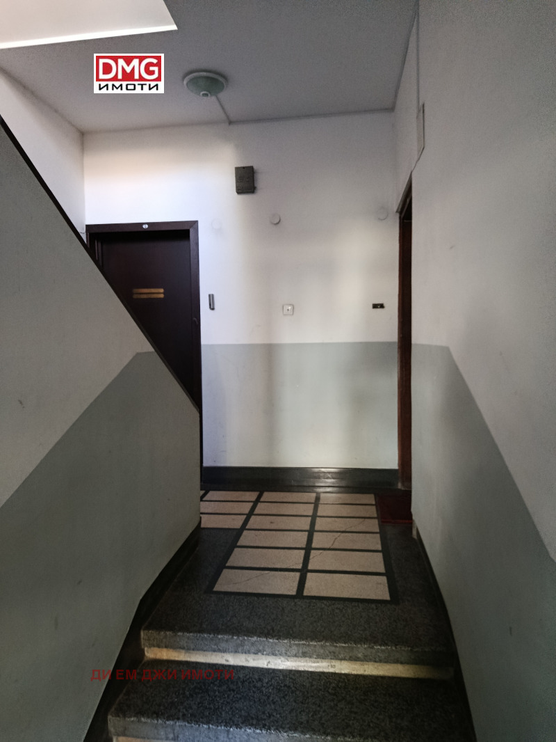 Vuokrattavana  Toimisto Sofia , Tsentar , 60 neliömetriä | 64769439 - kuva [16]