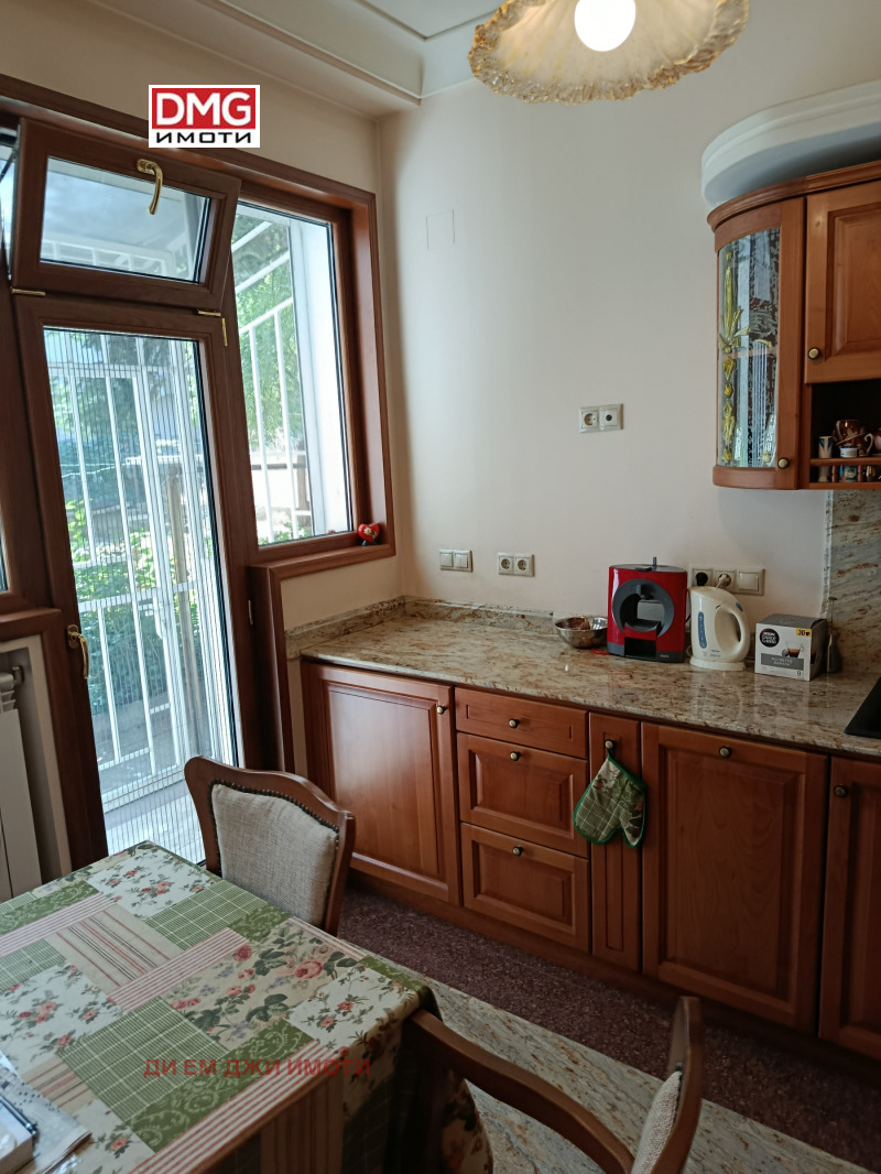 Vuokrattavana  Toimisto Sofia , Tsentar , 60 neliömetriä | 64769439 - kuva [11]