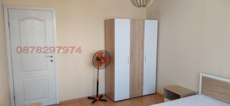 A louer  1 chambre Sofia , Stoudentski grad , 63 m² | 61412274