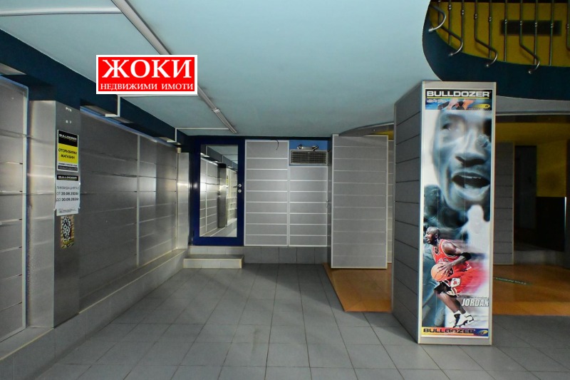 Дава под наем МАГАЗИН, гр. Перник, Изток, снимка 6 - Магазини - 53170696