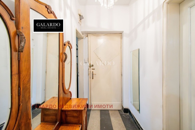 Дава под наем 3-СТАЕН, гр. София, Център, снимка 13 - Апартаменти - 53171733