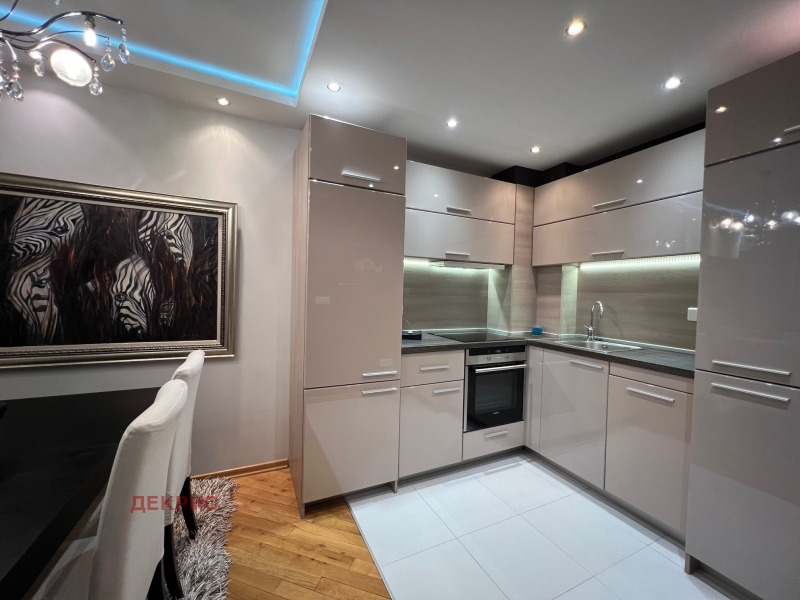 Para alugar  1 quarto Sofia , Medicinska akademiia , 75 m² | 41213636 - imagem [3]