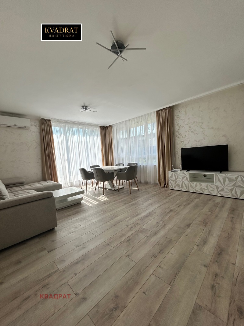 Дава под наем  3-стаен град София , Малинова долина , 100 кв.м | 48498955