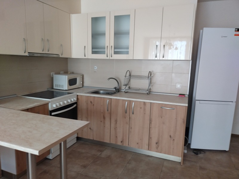 Дава под наем 3-СТАЕН, гр. София, Банишора, снимка 4 - Апартаменти - 52537246