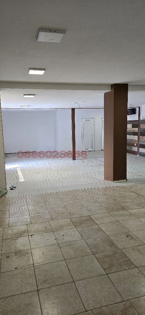 Дава под наем МАГАЗИН, гр. Варна, Автогара, снимка 7 - Магазини - 52786559