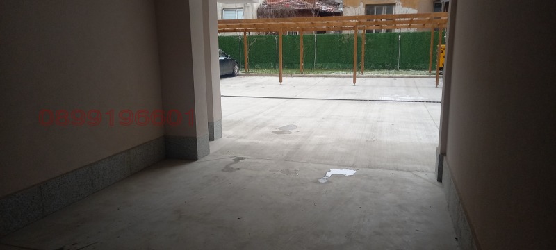 Дава под наем ГАРАЖ, ПАРКОМЯСТО, гр. София, Център, снимка 9 - Гаражи и паркоместа - 53330176