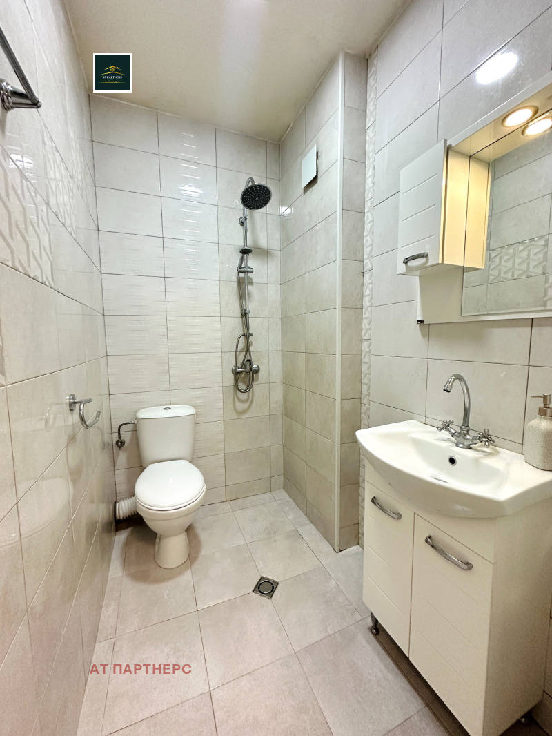 A louer  2 chambres Sofia , Zona B-5 , 100 m² | 35083521 - image [11]
