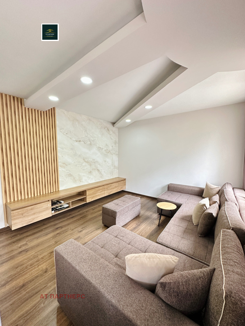 A louer  2 chambres Sofia , Zona B-5 , 100 m² | 35083521