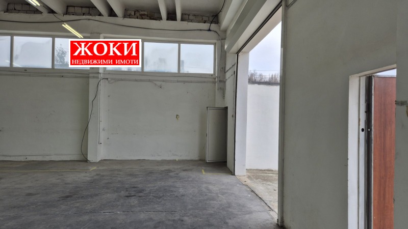 Дава под наем ПРОМ. ПОМЕЩЕНИЕ, гр. Батановци, област Перник, снимка 2 - Производствени сгради - 51900881