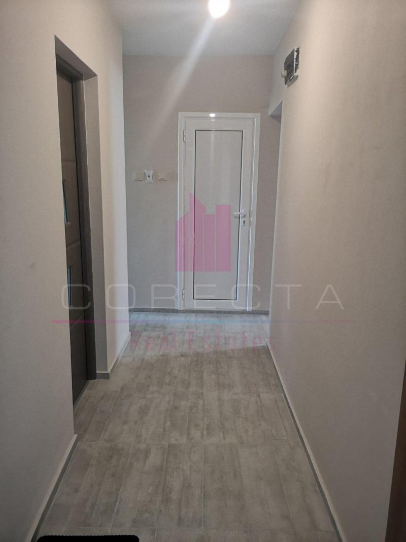 Дава под наем 2-СТАЕН, гр. Русе, Възраждане, снимка 4 - Апартаменти - 54501305