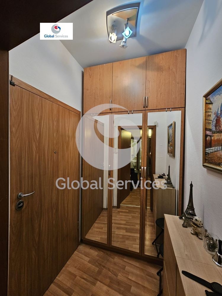 Дава под наем 3-СТАЕН, гр. София, Център, снимка 2 - Апартаменти - 54190454