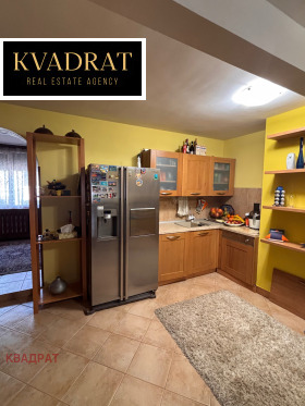 ����� ���� ��� ���� 4-�����,���� �����, ������ �����>