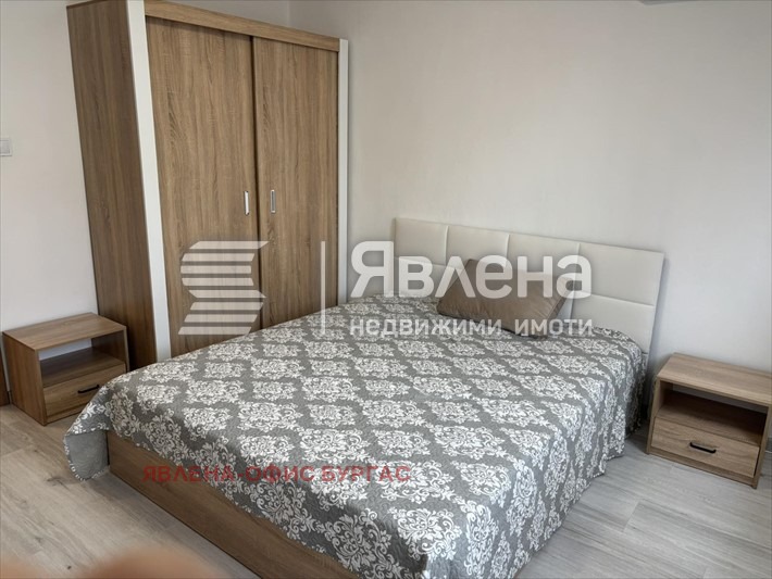 Дава под наем 3-СТАЕН, гр. Бургас, Славейков, снимка 9 - Апартаменти - 52656626