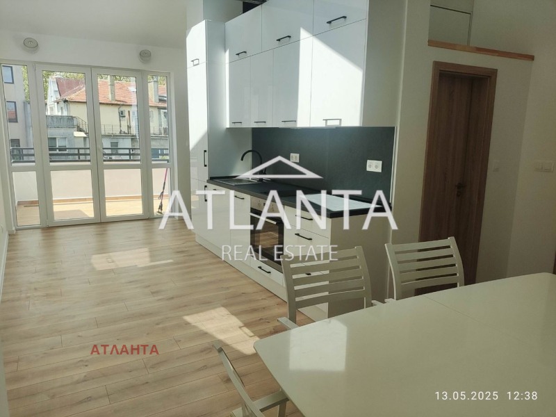 Дава под наем  4-стаен град Варна , Център , 1200 кв.м | 75519386