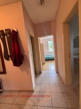 ���� ��� ���� 3-����� | Imot.bg � ����� ������ 12