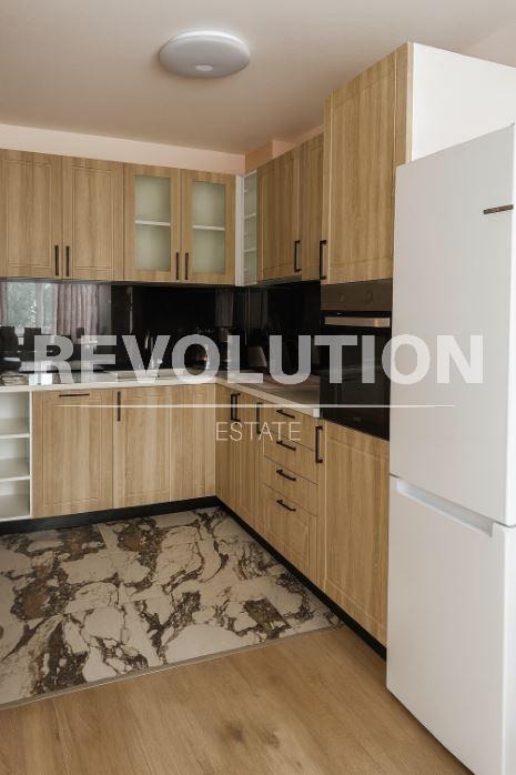 Дава под наем 2-СТАЕН, гр. Варна, м-т Ален мак, снимка 3 - Апартаменти - 51576091