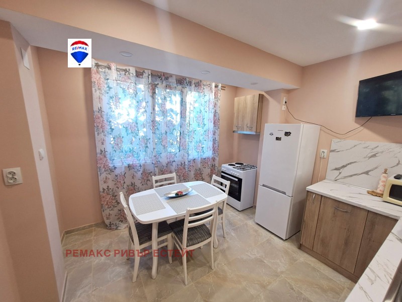 For Rent  1 bedroom Ruse , Zdravets , 64 sq.m | 94541360 - image [2]