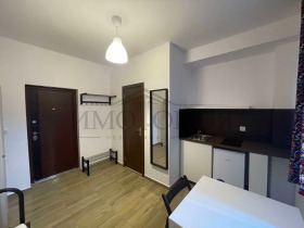 Studio Tsentar, Sofia 4
