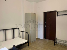 Studio Tsentar, Sofia 3