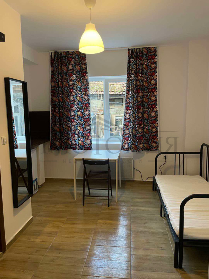 Da affittare  Studio Sofia , Tsentar , 27 mq | 43000947