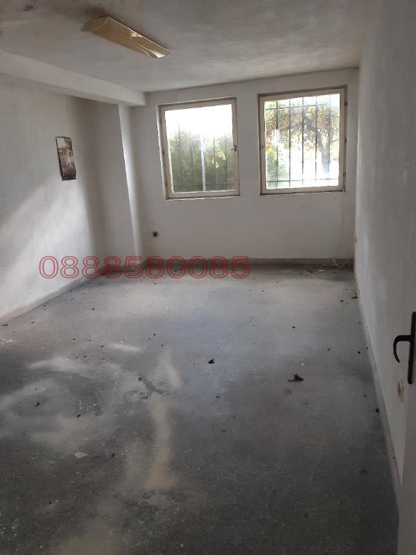 Дава под наем СКЛАД, гр. Асеновград, област Пловдив, снимка 8 - Складове - 52792874