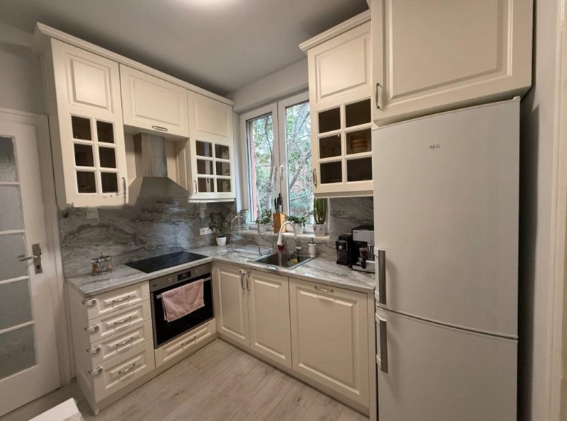 Под наем 2-СТАЕН, град София, Зона Б-5 • 767 € • 42422198 — Holmes.bg