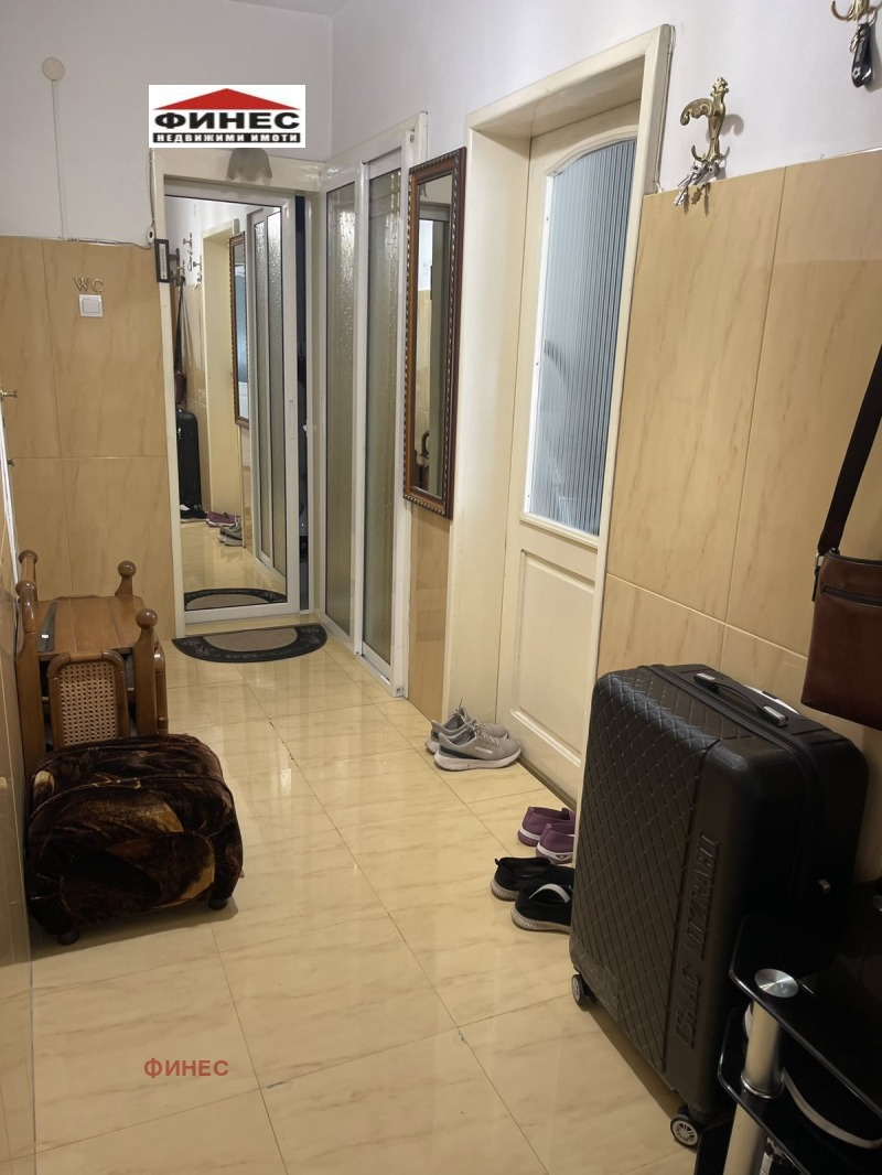Дава под наем  3-стаен град Пловдив , Център , 110 кв.м | 17397950 - изображение [8]