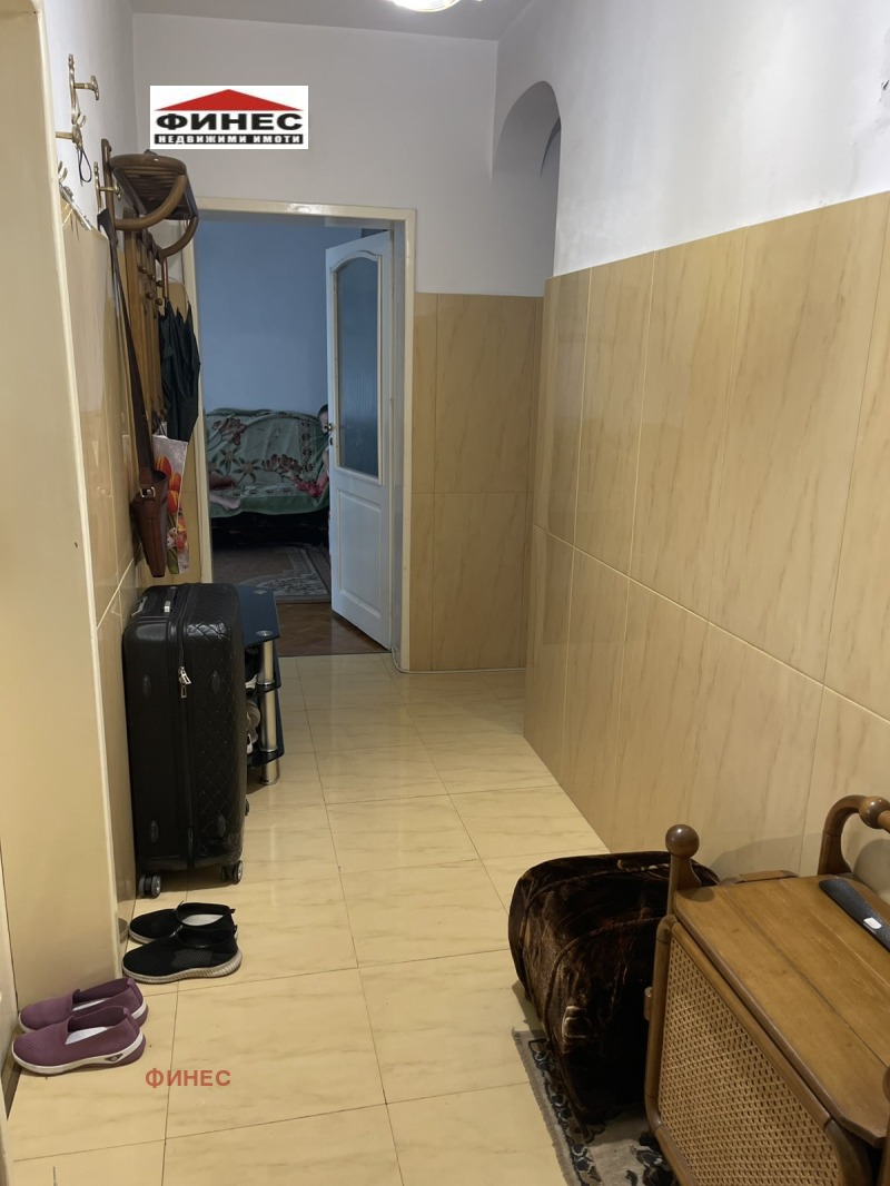 Дава под наем  3-стаен град Пловдив , Център , 110 кв.м | 17397950 - изображение [6]