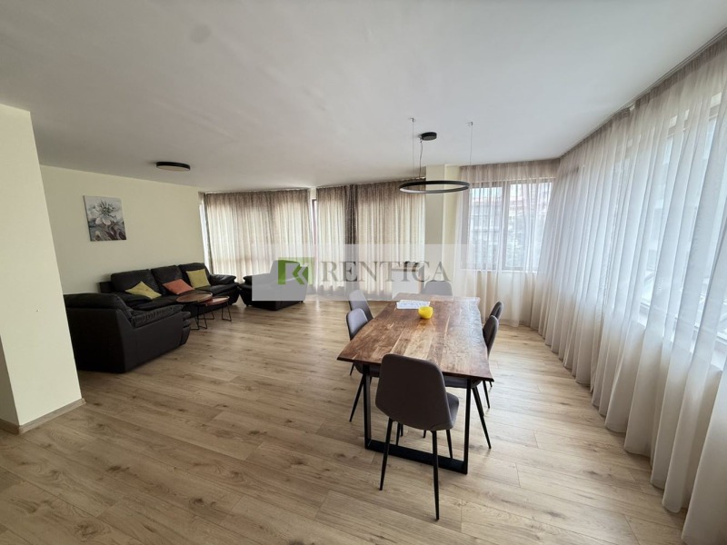 De inchiriat  2 dormitoare Varna , Țentâr , 130 mp | 99087940 - imagine [2]