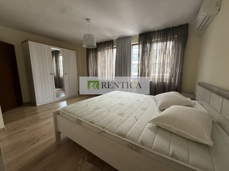 De inchiriat  2 dormitoare Varna , Țentâr , 130 mp | 99087940 - imagine [8]