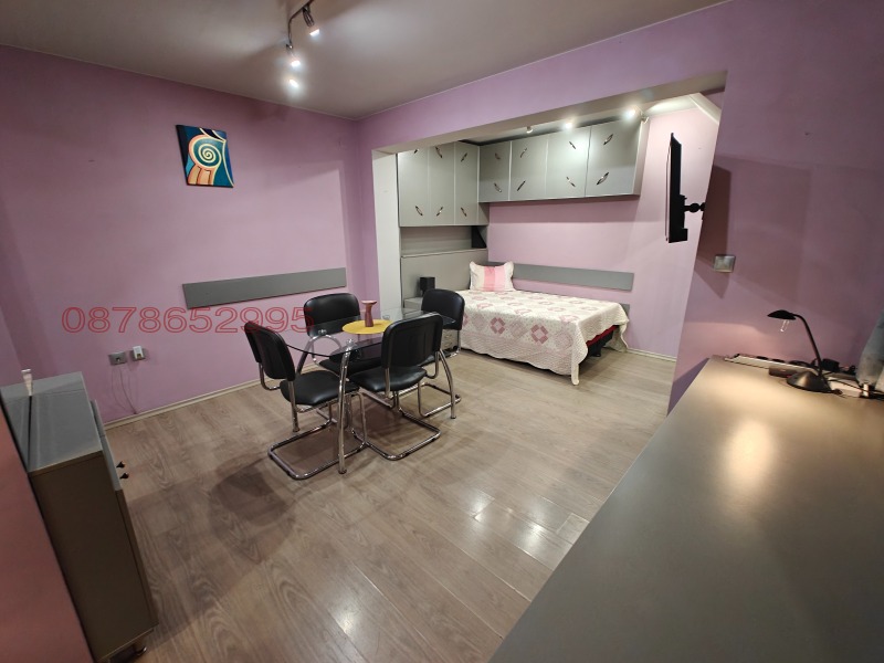 Te huur  Zolder Sofia , Chipodruma , 40 m² | 45059932 - afbeelding [4]