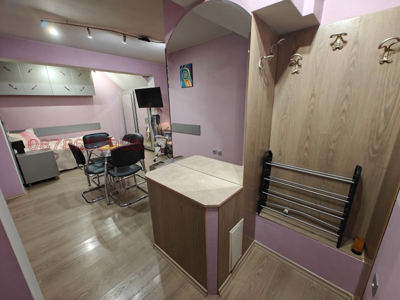 Te huur  Zolder Sofia , Chipodruma , 40 m² | 45059932 - afbeelding [9]