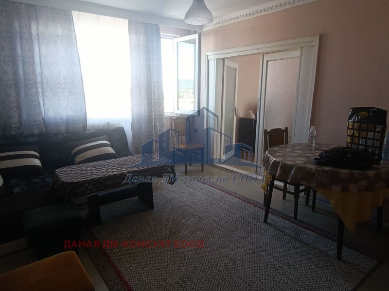 Til leie  1 soverom Sjumen , Trakija , 68 kvm | 75503447 - bilde [4]