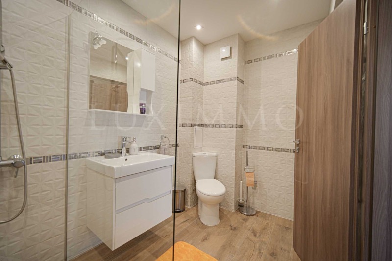 Издаје се  2 спаваће собе Софија , Красно село , 98 м2 | 36027939 - слика [12]