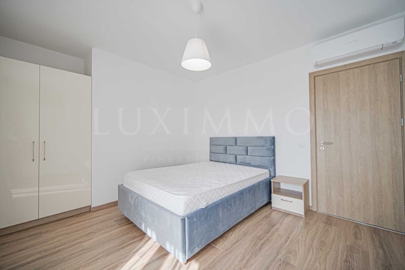 De inchiriat  3 dormitoare Sofia , Strelbiște , 190 mp | 17451120 - imagine [11]